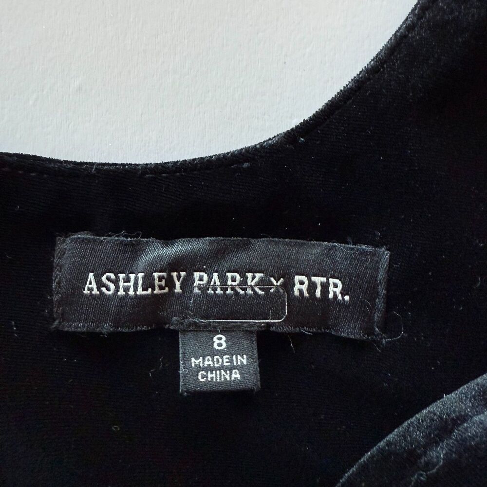 Ashley Park x RTR Encore Velvet Puff Sleeve Sweetheart Black & Gold Mini Dress 8 - Picture 9 of 16